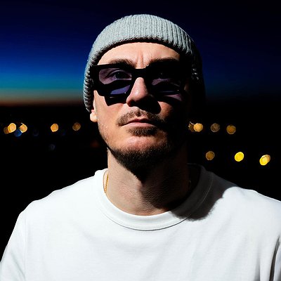 Portret Pezet