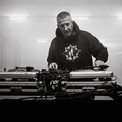 Portret Dj Decks